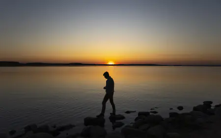 मृत्यु जब मेरे सिरहाने खड़ी होगी