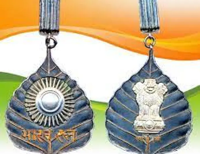 नोबेल शांति पुरस्कार विजेता और भारत रत्न नेल्सन मंडेला