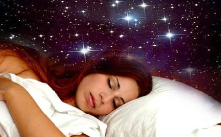 सपनों के बीच महीन दीवार