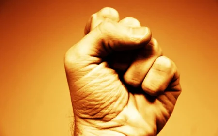 निर्बलों का बल