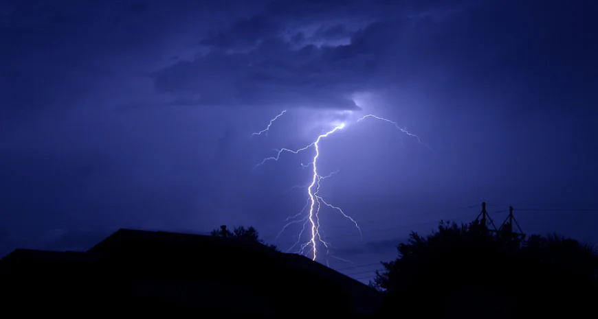 तर्क की रोशनी