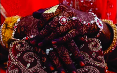 बेटी हुई परायी