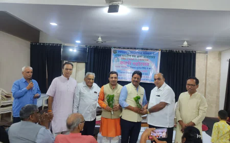 स्वर संगम फाउण्डेशन और उत्तर भारतीय मंच के संयुक्त तत्वावधान में लोक गायन कजरी का कार्यक्रमअपनेी मोहक, सरस प्रस्तुति से सम्पन्न