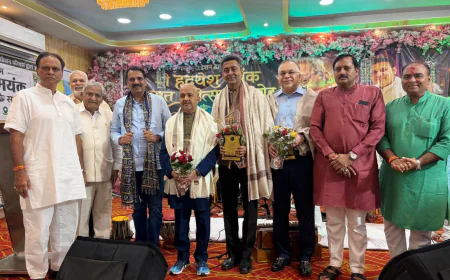 हृदयेश मयंक का अमृत महोत्सव सम्मान समारोह संपन्न